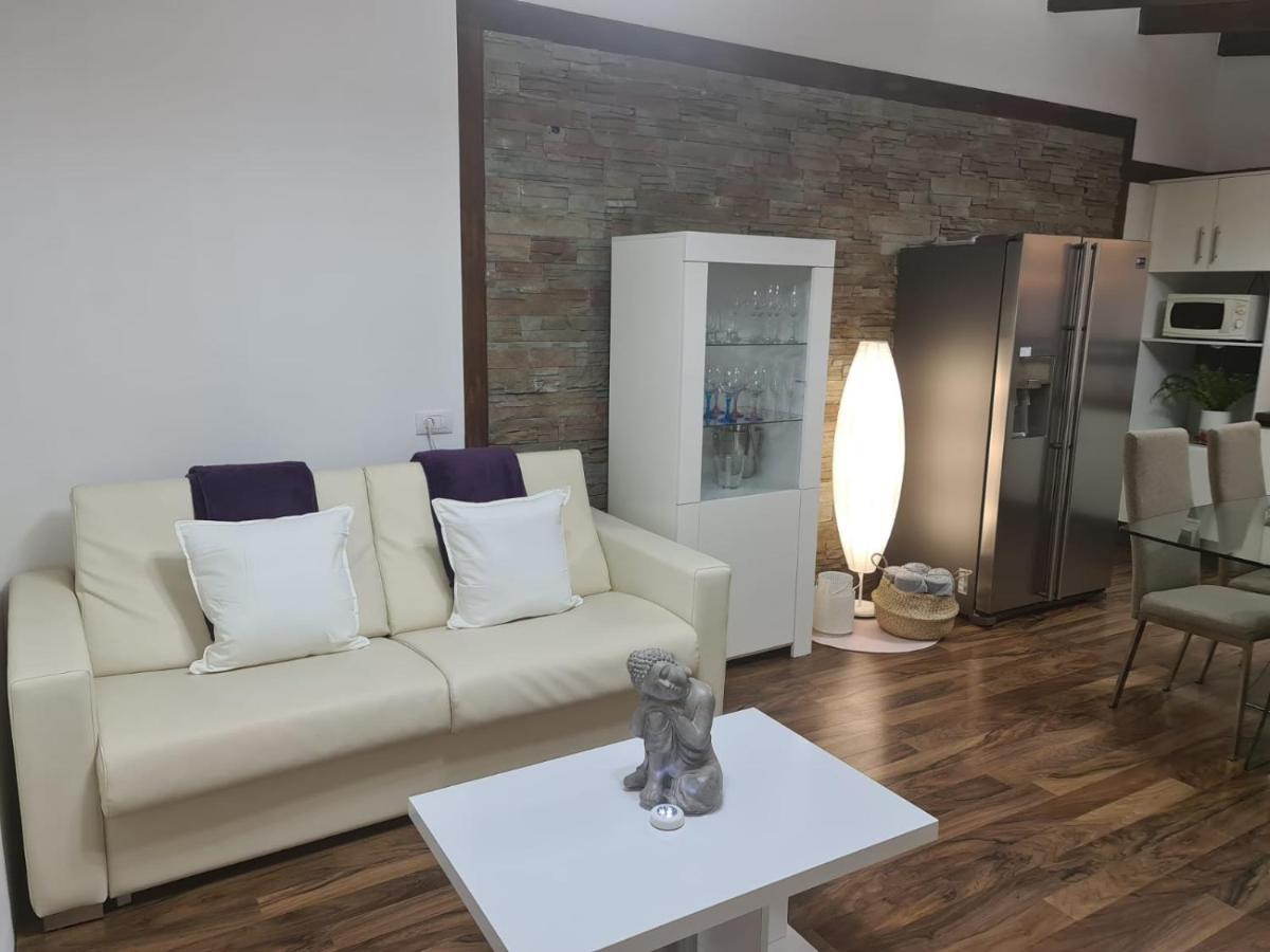 Vila Casa Olga Arona  Exteriér fotografie